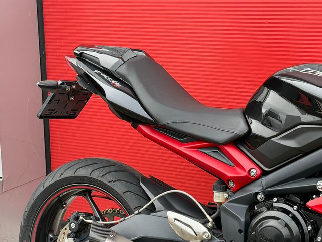 triumph - street-triple-r