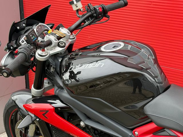 triumph - street-triple-r
