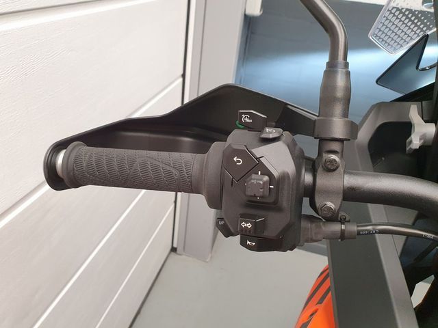 ktm - 1390-super-adventure-s-evo