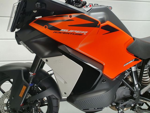 ktm - 1390-super-adventure-s-evo