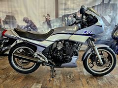 YAMAHA XJ 600