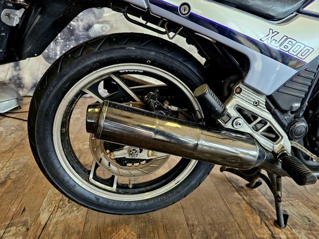 yamaha - xj-600