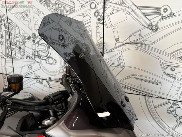 ducati - multistrada-v4-s-grand-tour
