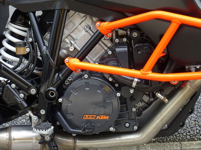 ktm - 1090-adventure