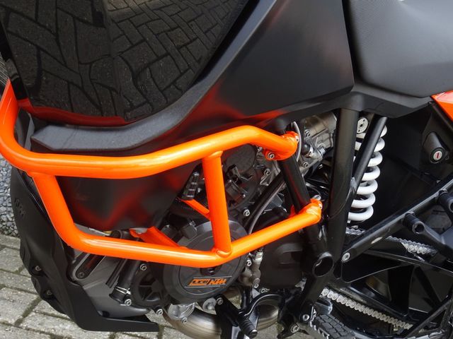 ktm - 1090-adventure