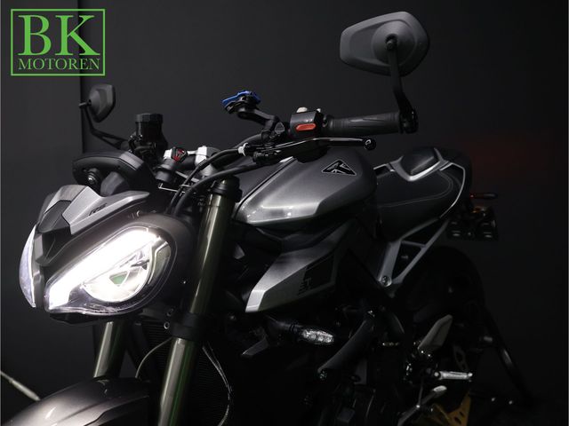 triumph - street-triple-765-rs