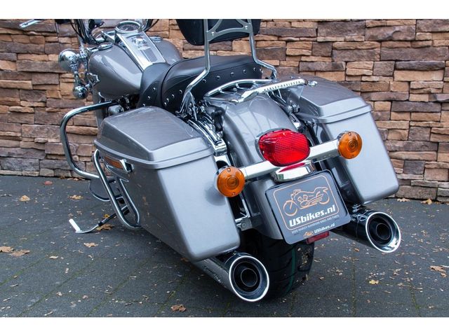 harley-davidson - roadking-107