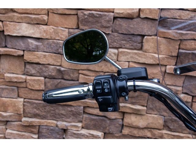 harley-davidson - roadking-107