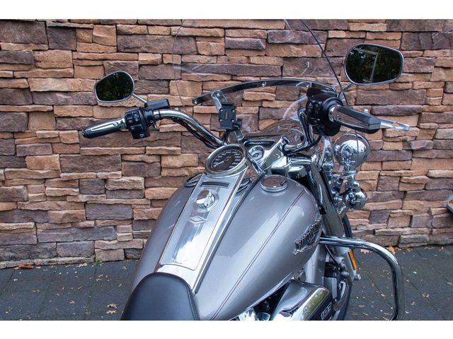 harley-davidson - roadking-107