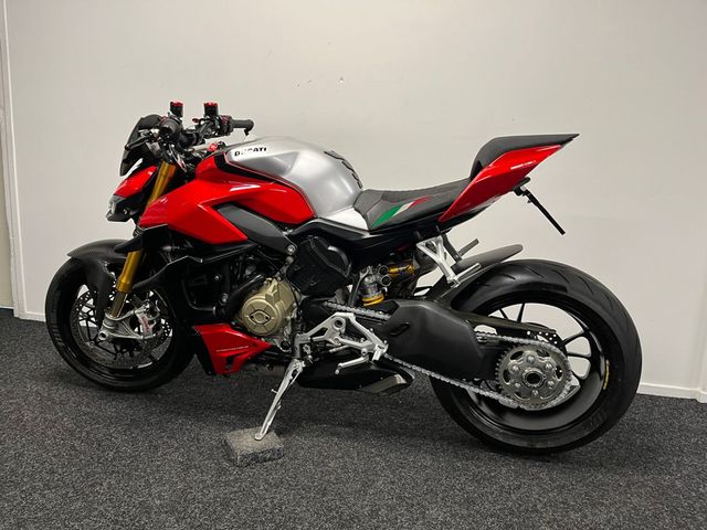 ducati - streetfighter--s-1098
