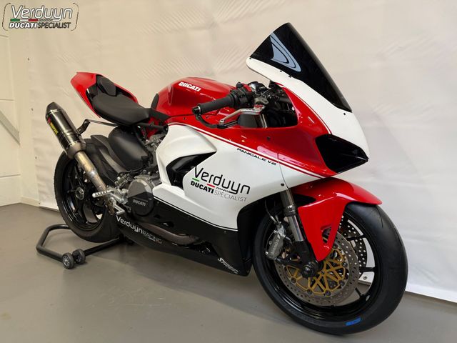 ducati - panigale-v2
