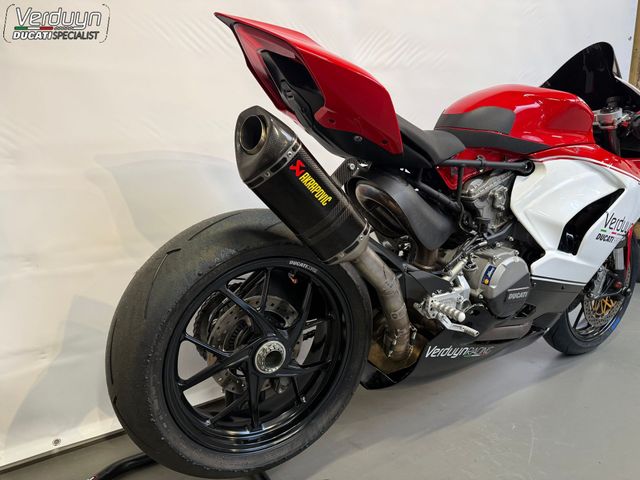 ducati - panigale-v2