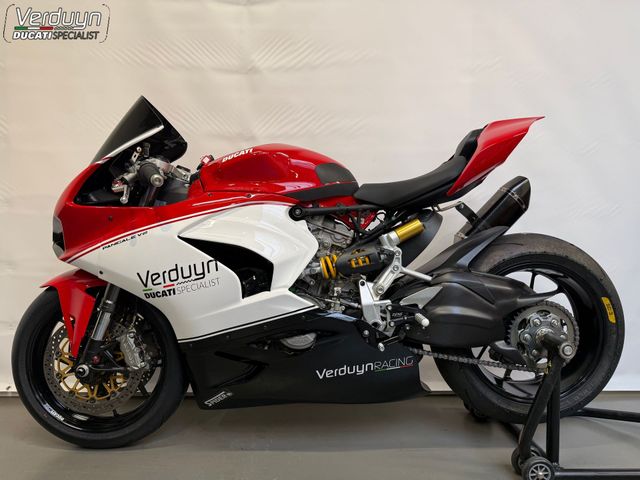 ducati - panigale-v2