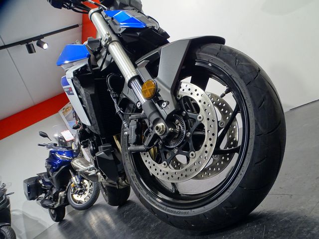 suzuki - gsx-s-950
