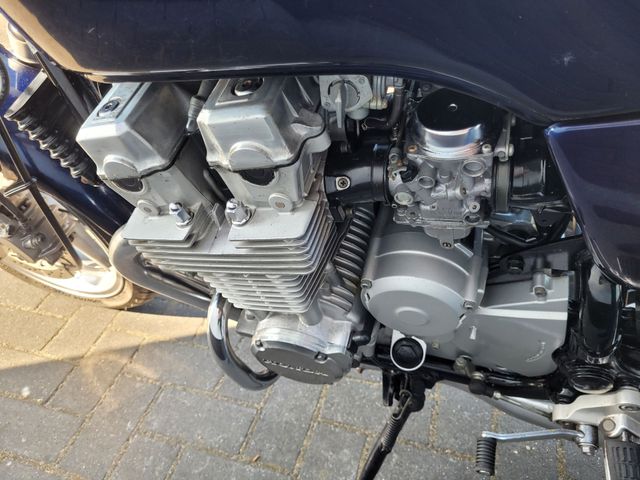 honda - cb-750-seven-fifty