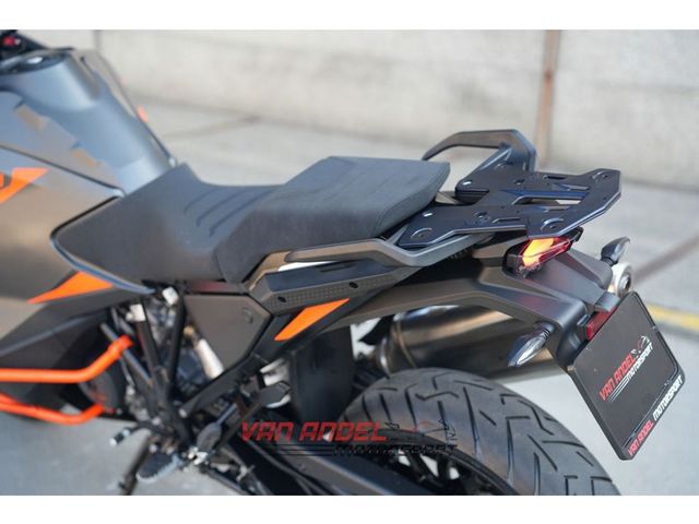ktm - 1290-super-adventure-s