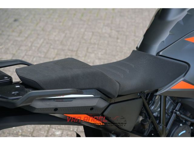 ktm - 1290-super-adventure-s