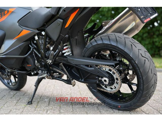 ktm - 1290-super-adventure-s