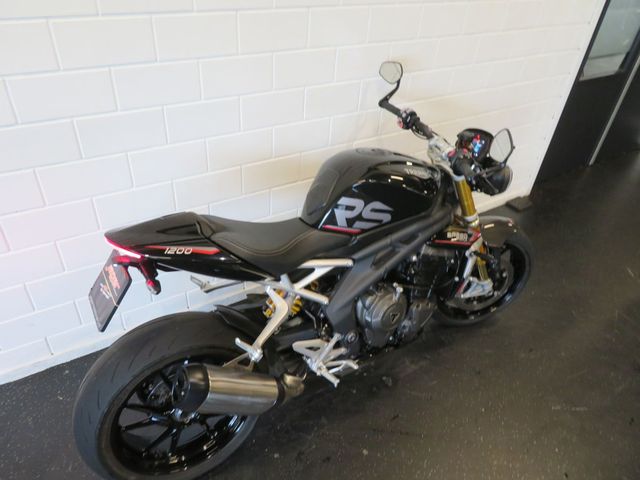 triumph - speed-triple-1200-rs