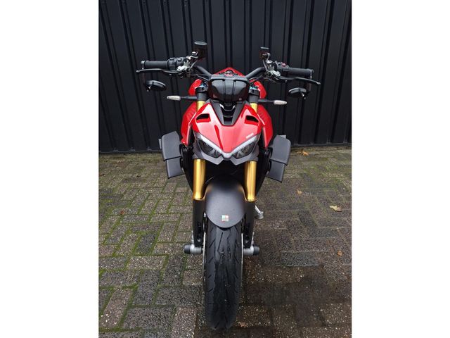 ducati - streetfighter-v4s