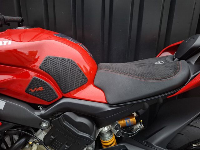 ducati - streetfighter-v4s