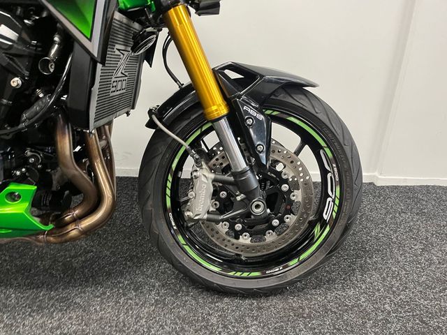 kawasaki - z900-se