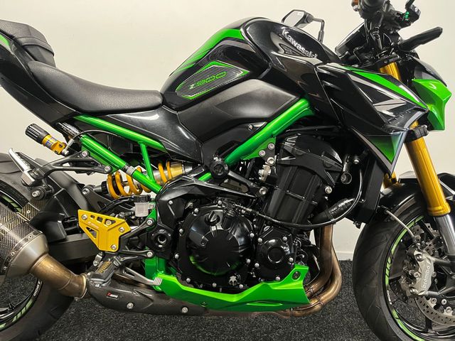 kawasaki - z900-se