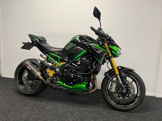 kawasaki - z900-se