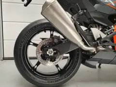KTM RC 990 R 2026 nieuw – foto 9 van 19