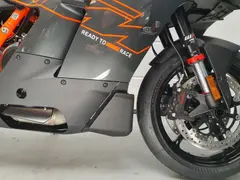 KTM RC 990 R 2026 nieuw – foto 14 van 19