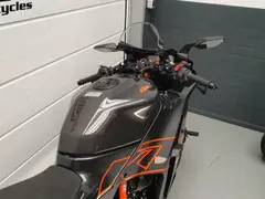 KTM RC 990 R 2026 nieuw – foto 15 van 19