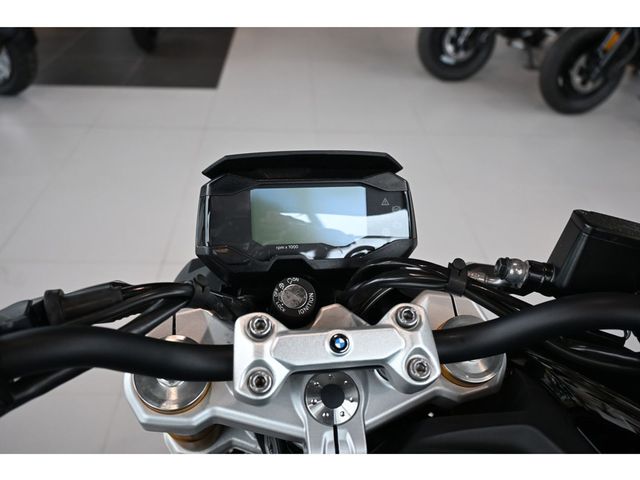 bmw - g-310-r