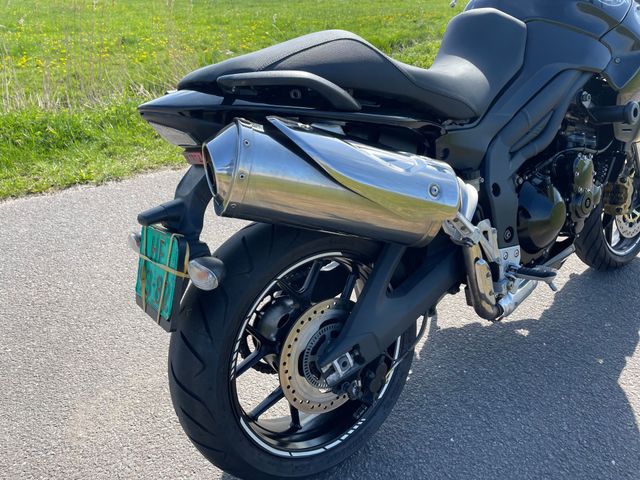 triumph - tiger-1050-abs