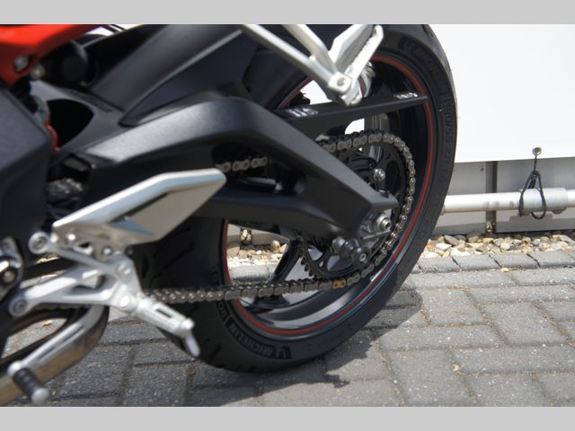 triumph - street-triple-765-r