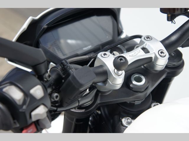 triumph - street-triple-765-r