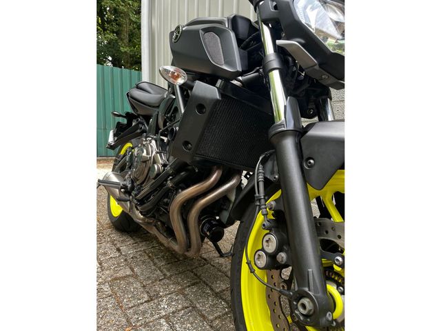 yamaha - mt-07-abs