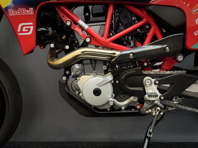 gas-gas - sm-700