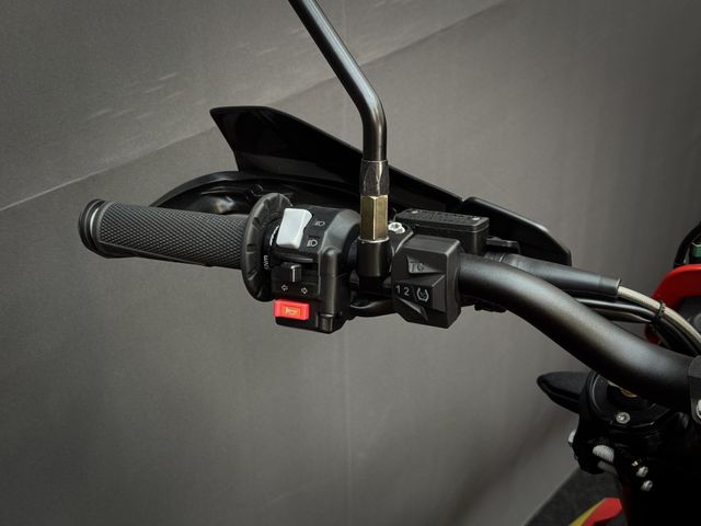 gas-gas - sm-700