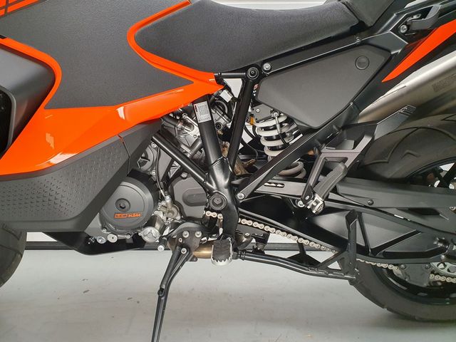 ktm - 1290-super-adventure-s