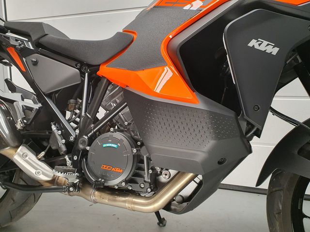 ktm - 1290-super-adventure-s