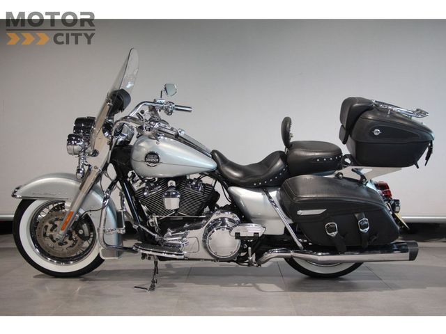 harley-davidson - road-king-classic-flhrc