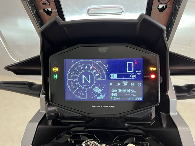 suzuki - v-strom-1050-xt