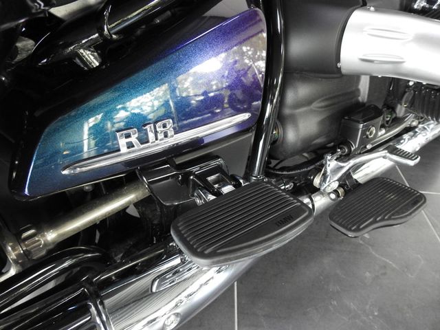 bmw - r-18-transcontinental