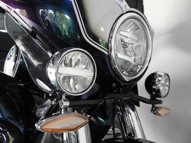 bmw - r-18-transcontinental