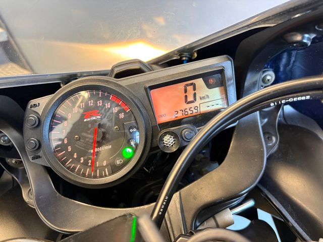 suzuki - gsx-r-750