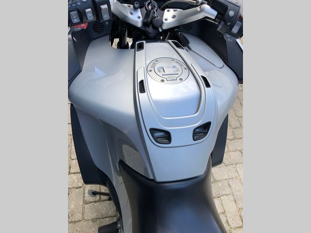 bmw - r-1200-rt