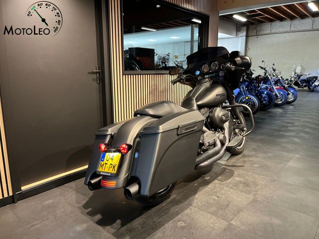 harley-davidson - street-glide