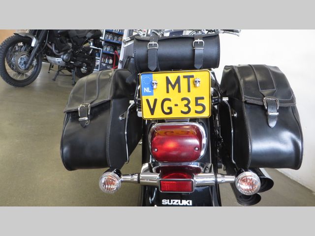 suzuki - vl-1500-lc-intruder