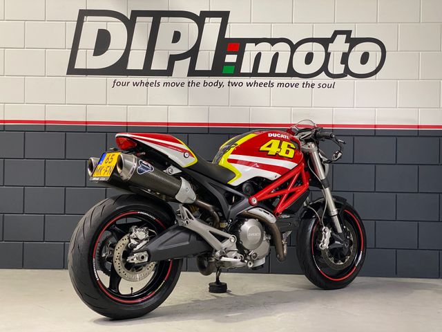 ducati - monster-696