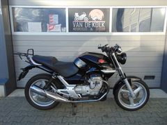 MOTO GUZZI BREVA 750